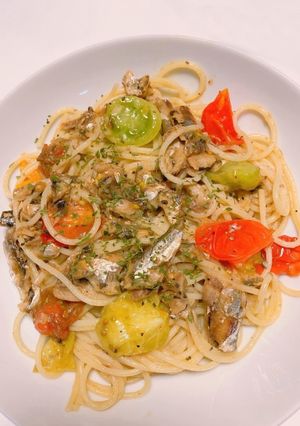 オイルサーディンで作るアヒージョパスタ-レシピのメイン写真