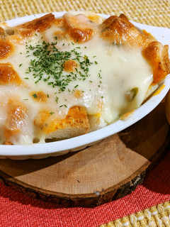 お手軽♪じゃがいもと鮭の旨辛グラタン風-レシピのメイン写真