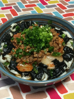 超簡単☆激うま!釜揚げ納豆キムチうどん-レシピのメイン写真