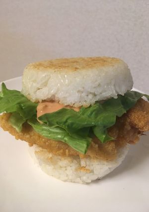 ごはんバーガー？うまそうじゃねーの-レシピのメイン写真