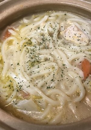 シチュー風●チーズたっぷりのうどん豆乳鍋-レシピのメイン写真