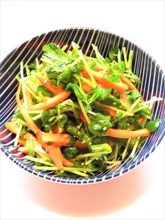 ☺大量消費に☆簡単♪豆苗と人参のナムル☺-レシピのメイン写真