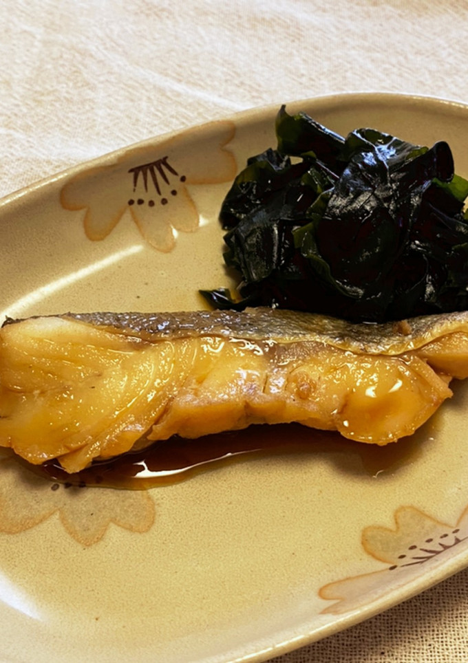 甘辛たれで♪簡単　真鱈・わかめの煮付け-レシピのメイン写真