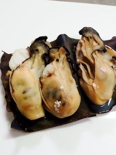 真昆布でカキがさらに美味しくなる松前焼き-レシピのメイン写真