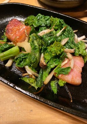 菜花が甘い！ベーコン菜花炒め-レシピのメイン写真