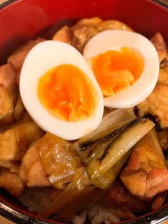 簡単美味しいガッツリ焼き鳥丼-レシピのメイン写真