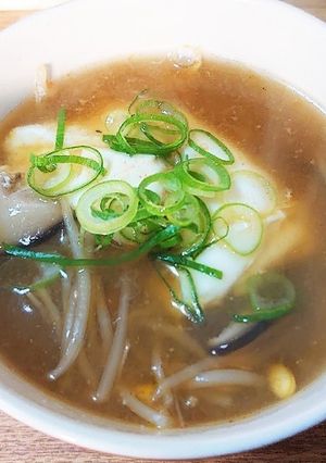 豆もやしと椎茸のユッケジャン風スープ♪-レシピのメイン写真