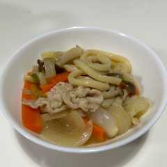 รูปของ 寒い日におすすめ「煮込み塩うどん」