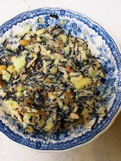 ひじき煮を、入れたポテトサラダ-レシピのメイン写真