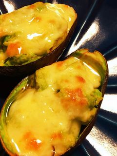 *アボカドのハニーチーズ焼き*-レシピのメイン写真
