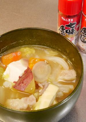 豚汁にはさつまいも!-レシピのメイン写真