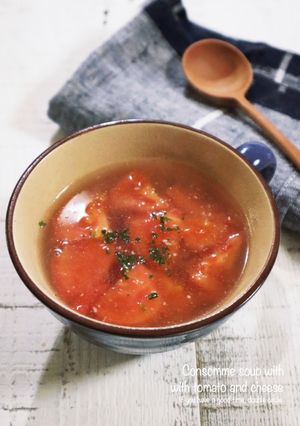 トマトととチーズのコンソメスープ-レシピのメイン写真
