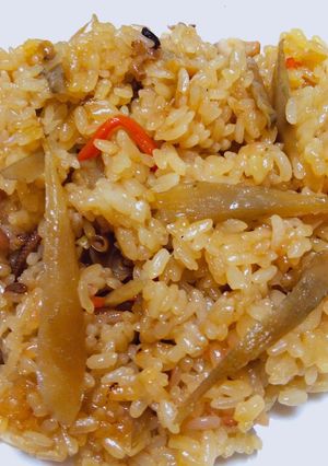 炊き込みおこわ(炊き込みご飯の素を使い)-レシピのメイン写真