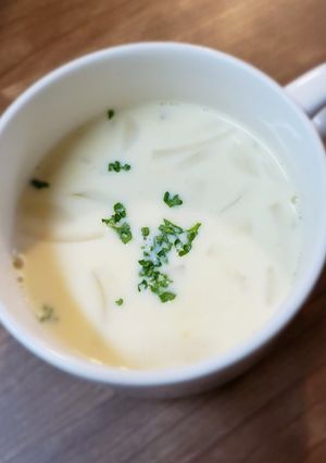 クリームコーン缶でミルクスープ♪-レシピのメイン写真
