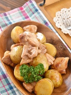 新じゃがと鶏もも肉の甘辛照り焼き-レシピのメイン写真