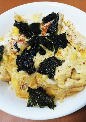 邪道?! ニンニク風味のスタミナ親子丼-レシピのメイン写真