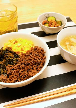 そぼろ丼-レシピのメイン写真