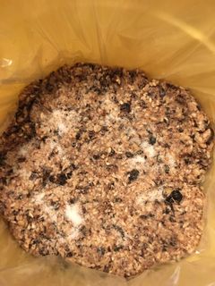 二色の手作り味噌@黒豆味噌と大豆の味噌-レシピのメイン写真