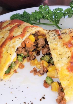 ミックスベジタブルとミンチと納豆オムレツ-レシピのメイン写真