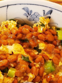 ねぎぼろ玉納豆丼(´ε ` ) -レシピのメイン写真