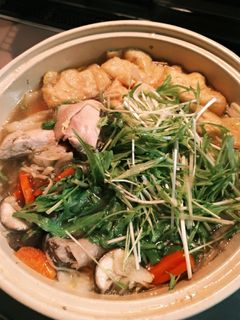 生姜たっぷり丸鶏ぶつ切りの水炊き-レシピのメイン写真