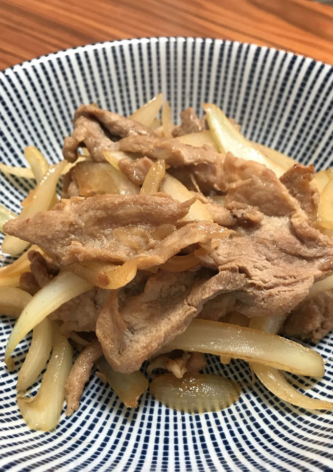豚肉と玉ねぎのめんつゆ炒め-レシピのメイン写真