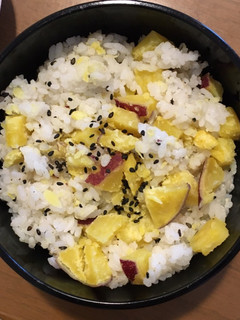 ホクホク!さつまいもの混ぜご飯-レシピのメイン写真