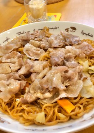 お肉を後のせ♬（市販料理にも具材プラス）-レシピのメイン写真