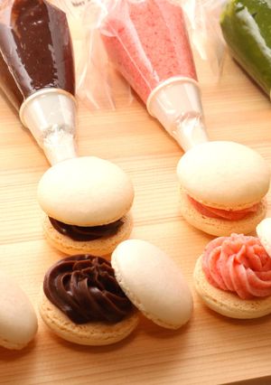 基本材料2つ!4種の簡単バタークリーム-レシピのメイン写真
