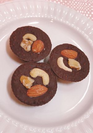 バレンタインに♡1番簡単クランチチョコ-レシピのメイン写真