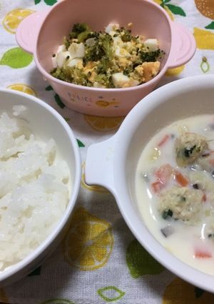 10ヶ月☆ごはん クリーム煮 卵サラダ-レシピのメイン写真