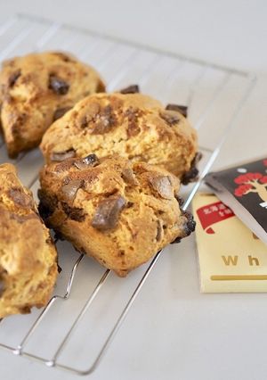 ホットケーキミックスで作るチョコスコーン-レシピのメイン写真