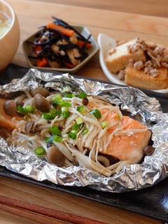きのこたっぷり♪鮭のホイル焼き-レシピのメイン写真