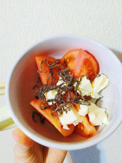 ♡トマトとクリームチーズと塩昆布♡-レシピのメイン写真