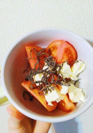 ♡トマトとクリームチーズと塩昆布♡-レシピのメイン写真