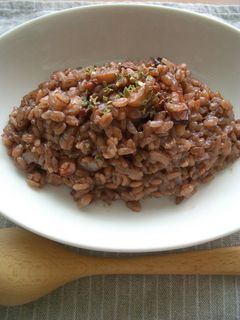 タコと押麦のプチプチ赤ワインピラフ-レシピのメイン写真