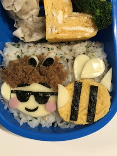 ヒカキン ブンブンみつばちキャラ弁-レシピのメイン写真