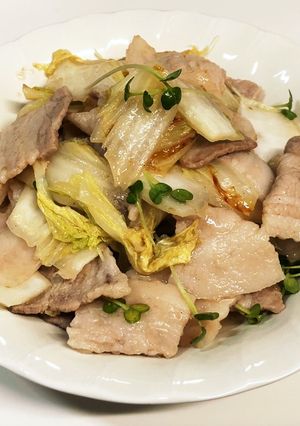 白菜と豚ばら肉のゆず胡椒炒め♪-レシピのメイン写真