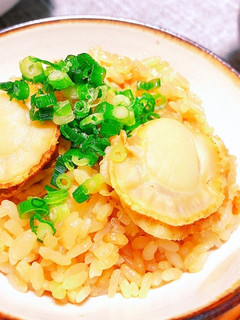 ▼バター香るベビー帆立の簡単炊き込みご飯-レシピのメイン写真