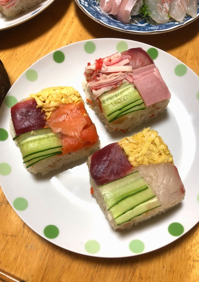 すしケーキ(簡単押し寿司)-レシピのメイン写真