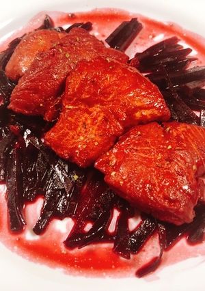 簡単！ビーツとサーモンのポン酢蒸し焼き-レシピのメイン写真