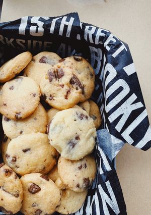 手が止まらなくなるチョコチップクッキー-レシピのメイン写真