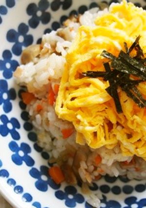 筑前煮の残りで簡単！ちらし寿司♪-レシピのメイン写真
