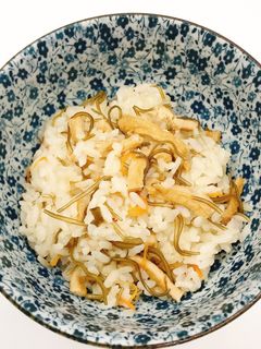 【病院】切り昆布と油揚の混ぜご飯【給食】-レシピのメイン写真