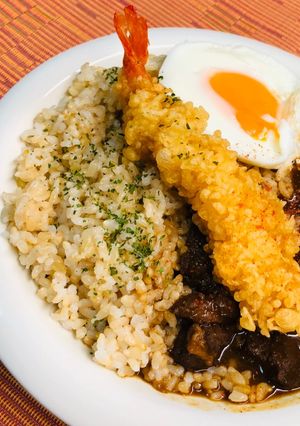 ビックリ仰天！カレーライスにエビ天-レシピのメイン写真