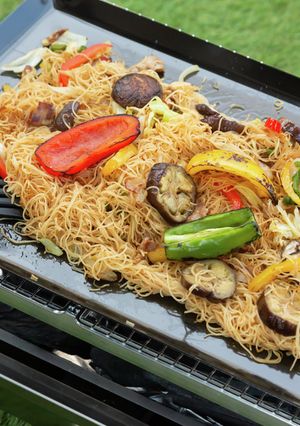 彩り野菜が美味しい♪BBQ焼ビーフン-レシピのメイン写真