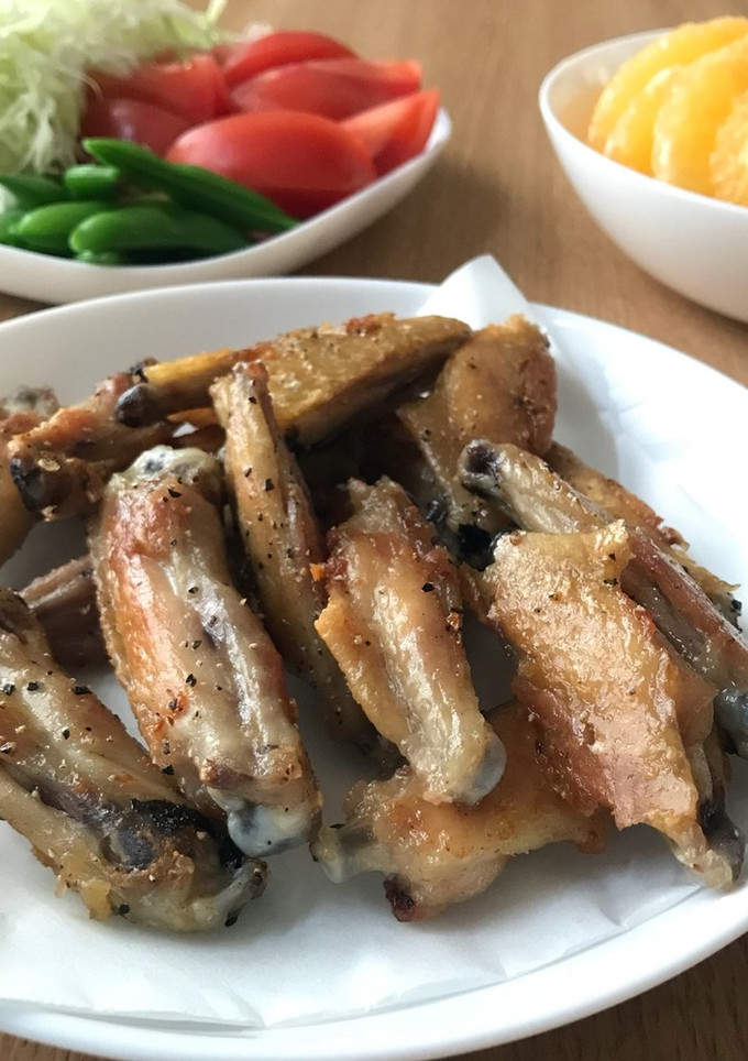 鶏手羽中の塩こしょう炒め-レシピのメイン写真