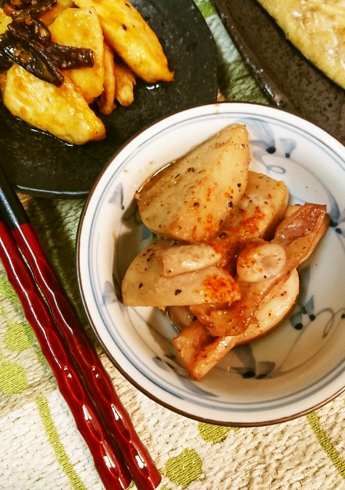 里芋とイカのガリバター炒め-レシピのメイン写真
