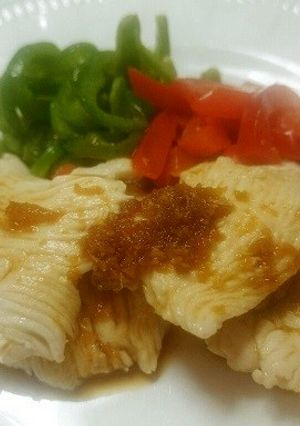 鶏むね肉の蒸し煮　ジンジャーハニーソース-レシピのメイン写真