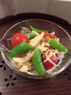 新玉ねぎと蒸し鶏のサラダ-レシピのメイン写真
